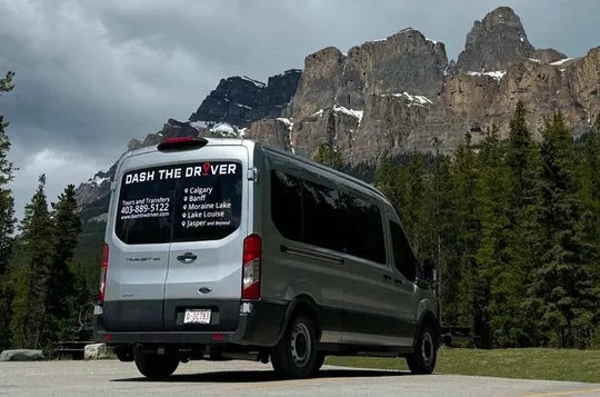 Private Transfers from Calgary to Banff