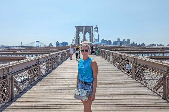 Puende de Brooklyn Tour a pie Historia y Vistas de DUMBO -Español