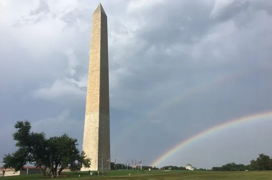Washington Monument Skip the Line Ticket and Guidebook