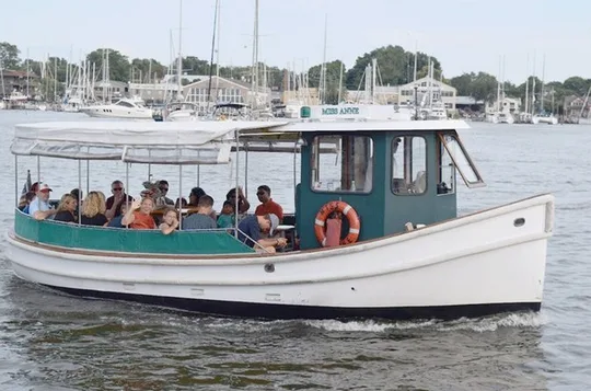 Scenic Spa Creek Cruise of Annapolis