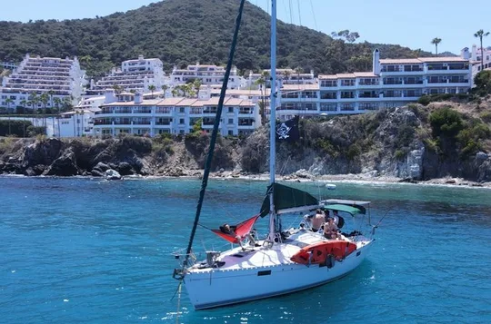 Private Sailboat Charter from San Pedro: Port of Los Angeles