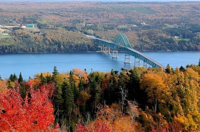 Cabot Trail Scenic Highlights Tour