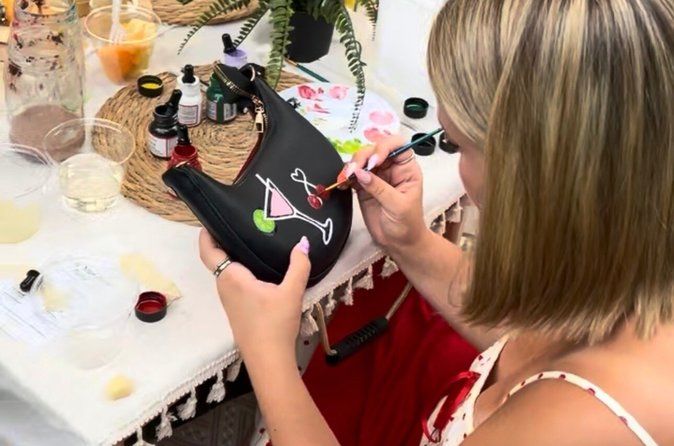 Paint Your Purse Workshop in Central Park
