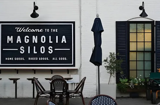 Waco AdvenTOUR: Explore Waco & Magnolia Market from Dallas