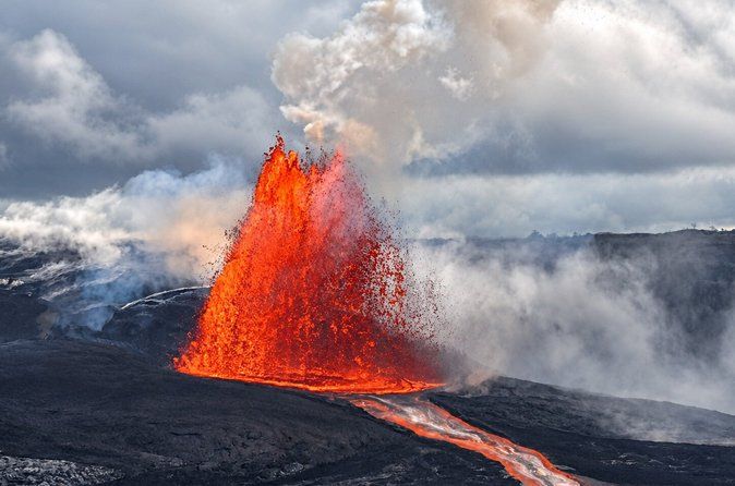Hilo Cruise Tour: Volcanoes National Park, Waterfalls & Beaches