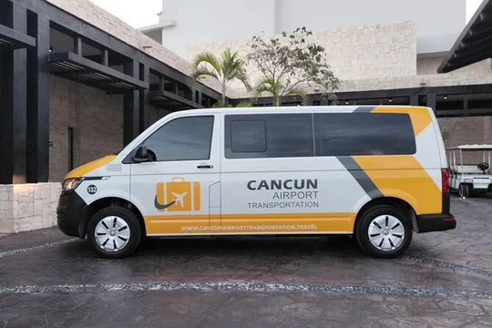 Private Transfer from Cancun Airport to Costa Mujeres