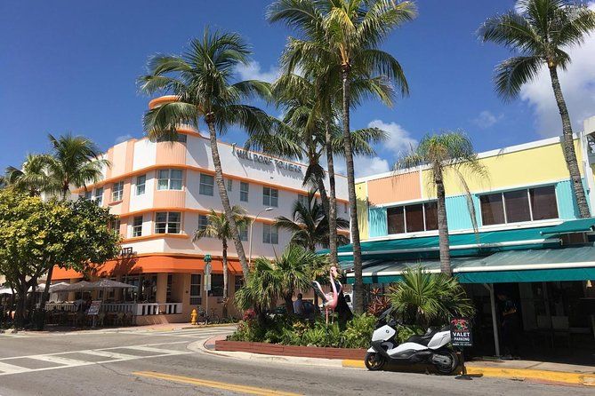 South Beach Guided Tour - Art Deco