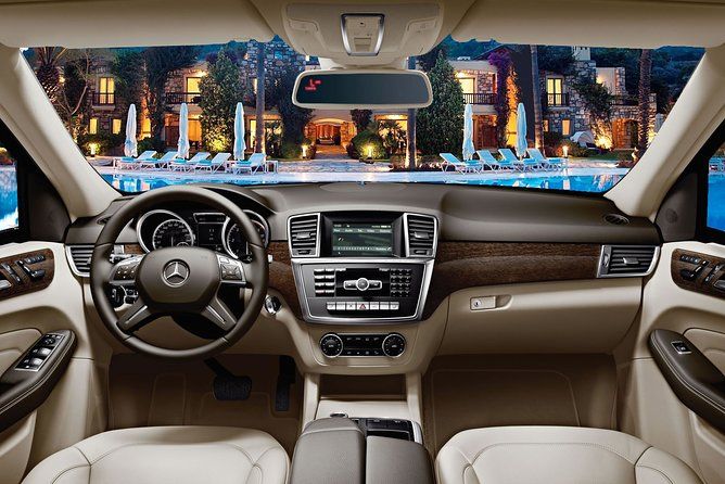Private Transfer from Seattle (SEA) Airport to Seattle City
