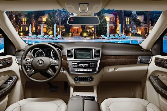 Private Transfer from Seattle (SEA) Airport to Seattle City