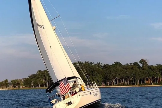 Exciting Public Afternoon Sail in Hilton Head