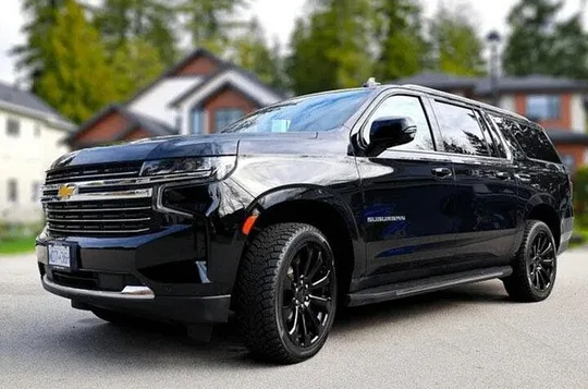 Private Luxury Limousine Transfers from YVR to Whistler
