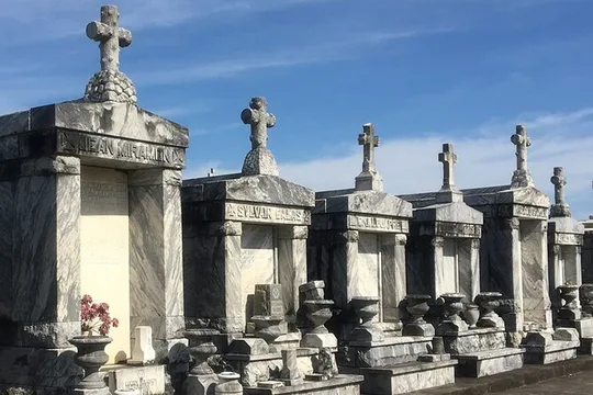 Historic Pitot House and St Louis Cemetery No 3 Combined Tour