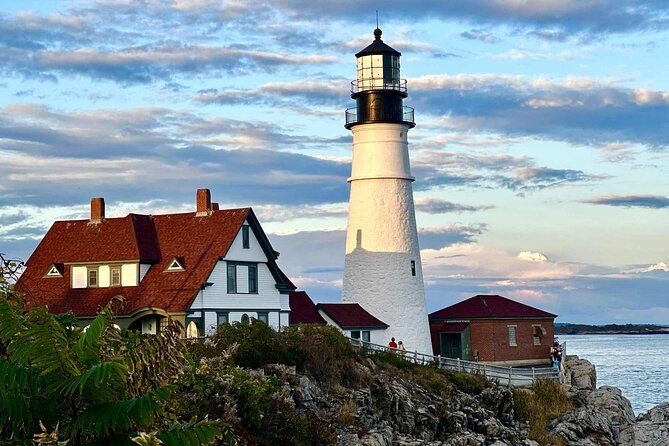 The Maine Experience: Coast, Culture & History