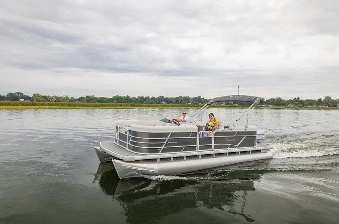 Lake Wylie 10 passenger Boat Rental - Explore at Your Own Pace