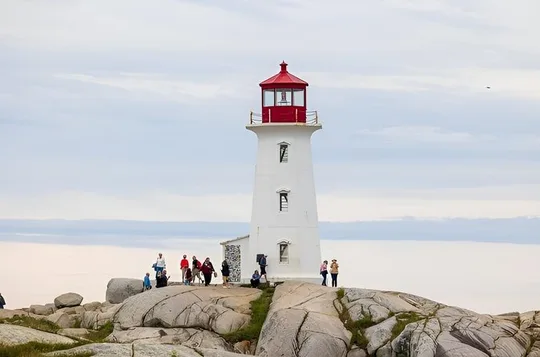 Halifax Sightseeing Tour with Peggy’s Cove & Fisherman’s Cove