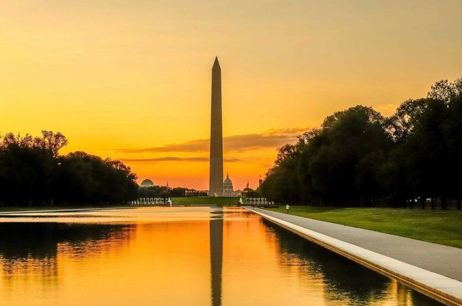Sunset Monuments and Memorials National Mall Walking Tour