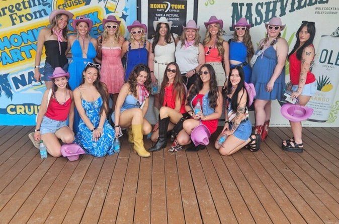 Nashville’s Big Green Tours: BYOB Private Party Bus Tour