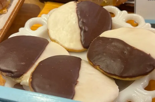 Iconic Foods of New York in Lower East Side, Chinatown, Nolita