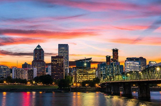Ghostly Shadows of Portland Tour Family Friendly Ghost Stories