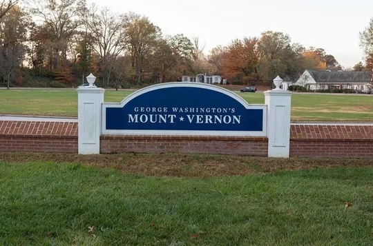 George Washington's Mt. Vernon and Arlington Natl' Cemetery Combo