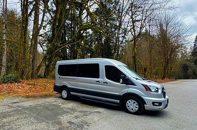Private Transfer YYC Airport to Banff Canmore Louise kananaskis