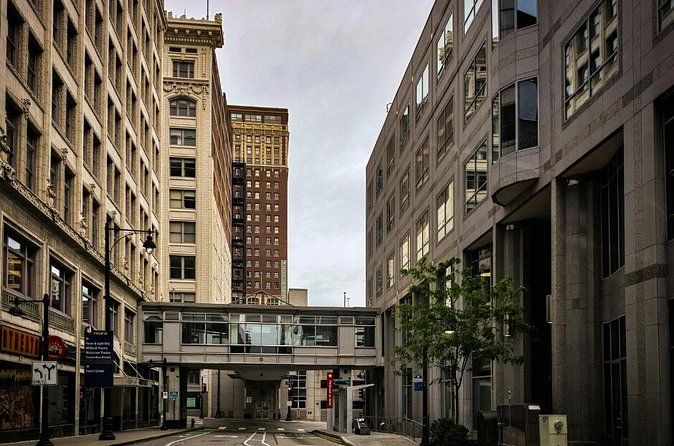 The Ghosts of Kansas City Tour Haunted History and Jazz Spirits