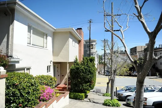 San Francisco Movie and TV Sights Private 3 hour Tour - up to 4