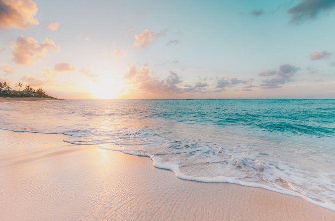Private Oahu Half Circle Islander Tour with Pickup
