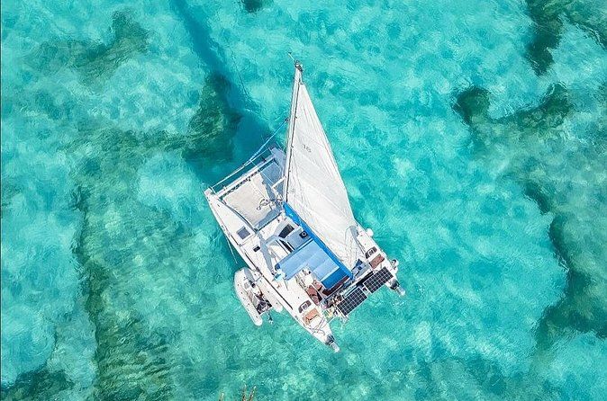 Isla Mujeres Catamaran Cruise with Snorkeling, Open Bar & Buffet