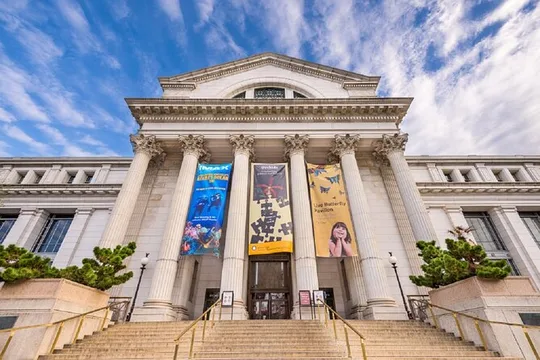 Small Group| 1.5h Chinese guided tour to Smithsonian Museum