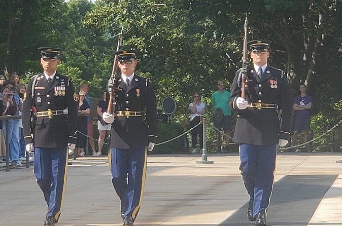 Arlington National Cemetery Private Tour Changing of the Guard