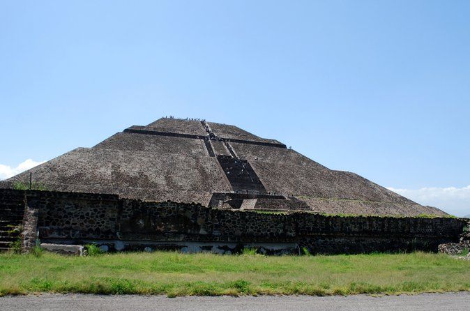 Teotihuacan Private Tour Explore the Sun Moon Pyramids