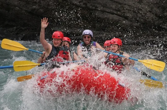 Jasper Self-Drive Fraser River: Class 3+ Whitewater Rafting