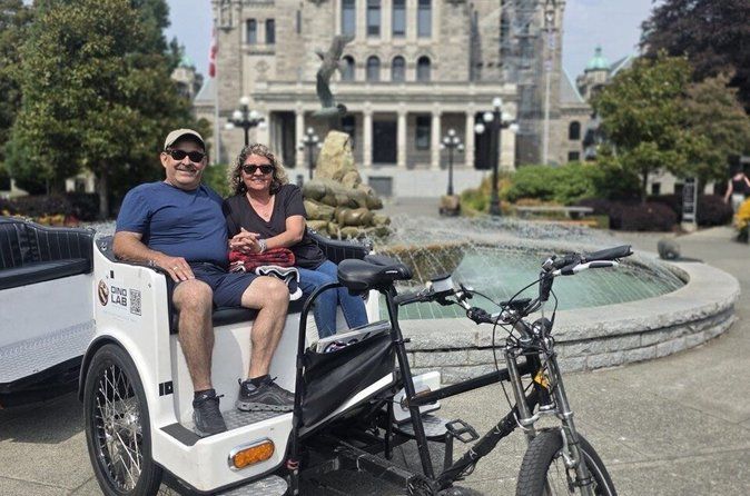 2 Hour Signature Victoria Pedicab Tour for 2-3 Guests