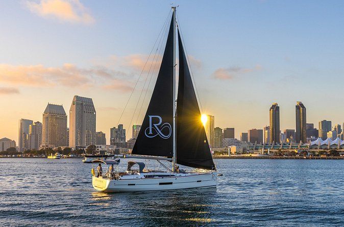 Private Luxurious Sailing Cruise in San Diego Bay