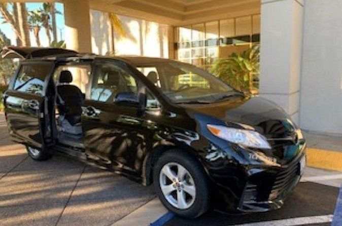 【Japanese Driver Commitment】 Los Angeles International Airport⇒Down Hotel We provide Japanese hospitality and security with a transfer service.